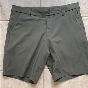 Men’s lululemon shorts